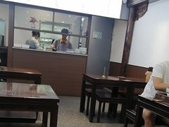 -蟹上黄·蟹黄面·江南糖水(人民广场店)