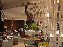 -松咖啡自助餐厅·松北香格里拉