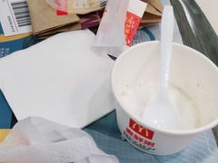 -麦当劳(汉口火车站候车室店)