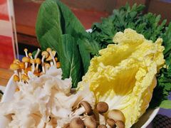 -喃喃椰·糟粕醋椰子鸡火锅(七堡花园店)