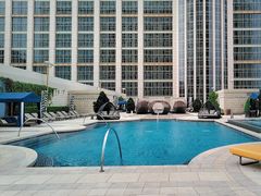 -澳门瑞吉酒店室外泳池