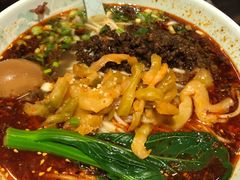 重庆小面-张氏宽窄巷成都名小吃(茂业百货华强北店)