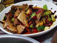 耗儿鱼-呱呱兔庄