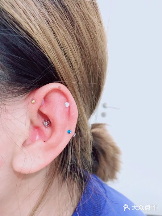 AI艾耳·专业手工耳洞·穿孔美学馆(环球港店)图片