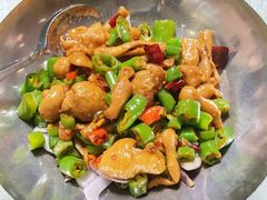 干锅肥肠-佬湘楼(越秀城市广场店)