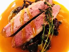 -羽深肉铺 Steak & Wine