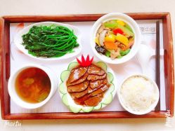 -莉泽月子中心(鹅潭汇店)