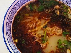 鸭汤米线-烤鸭肉夹馍鸭汤店