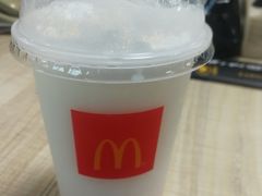 -麦当劳(新华路步步高店)
