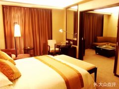 -东城国际酒店(原华南国际酒店)