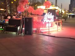 -万达广场(龙湖店)