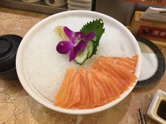 -万岁料理回转寿司(华贸店)