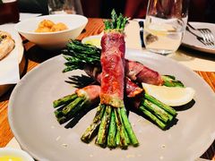 木炭芦笋-Mercato莫卡多露台餐厅与酒吧(K11店)