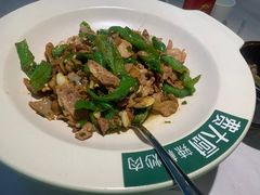 -费大厨辣椒炒肉(黄兴中心广场店)