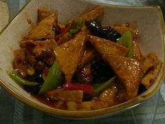 -天天向上素食餐厅(五台山店)