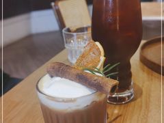 -ZAZA.CAFE.BAR