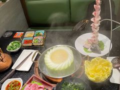 -得意咚瓜·顺德鱼生·冬瓜火锅(深圳首店)