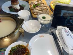 -慢丽江·云南野生菌土鸡锅(付家庄店)