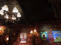 -MAX伯爵趣味互动密室逃脱(大坪D馆店)