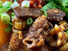 -CowCow其其·牛杂咖啡公司(六运店)