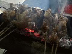 -老广烧烤(骆驼山康馨园店)