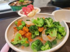 -云海肴·汽锅鸡·云南菜(广安门天虹店)