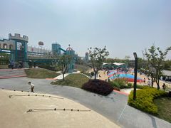 -季高兔窝窝亲子园(上海薰衣草公园店)