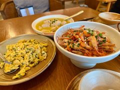 葱油河虾-芳草地度假酒店·野炉中餐厅
