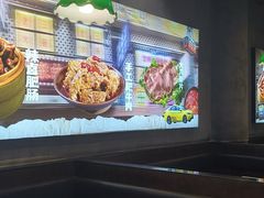 -卤校长老火锅(杨家坪直营店)