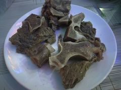 -苏莱特色牛骨滩羊手抓馆(长城东街总店)