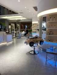-PE SALON