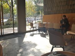 -星巴克臻选(湖滨道店)