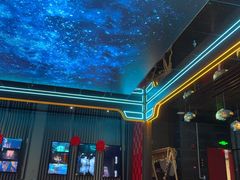 -屋有岛沉浸游戏旗舰店(中山公园店)