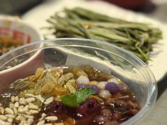 -生活如沸·顺德水牛奶火锅(大学路店)