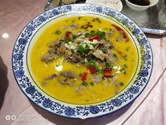 -燕坤食府
