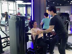 -一兆韦德健身(浦东万达会所)