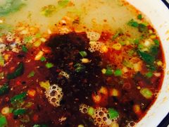 鸭汤米线-烤鸭肉夹馍鸭汤店