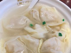 刀鱼馄饨-老半斋(福州路店)