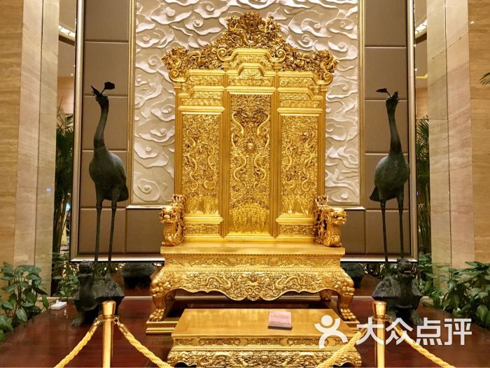 尚座金宴大酒店(国定东路店)图片 - 第2张