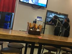 -海盗虾饭·剥好的小龙虾饭(SOHO尚都店)