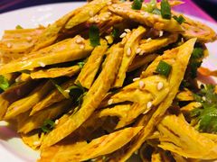 -粉墨特色菜·烧烤音乐酒馆