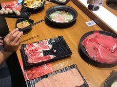 -呷哺呷哺(新世界百货望京店)