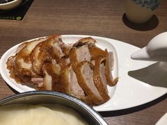 -龙聚德北京烤鸭(沙坪坝华宇A馆店)