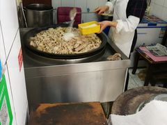 -谢记素红大肠店(新民路店)