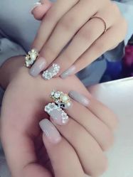 -隅日式美甲美睫專門店