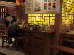 -舒家大院重庆老火锅(纪念塔店)