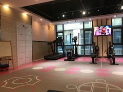 -思迈威健身(积玉桥万达店)