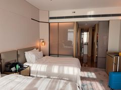 -深圳国际会展中心希尔顿酒店(前海华发冰雪世界店)