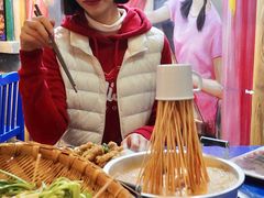 -马路边边串串香(双井直营店)