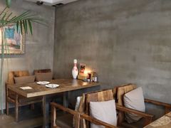 -HIGH FIVE哈福手工汉堡(桂林路店)